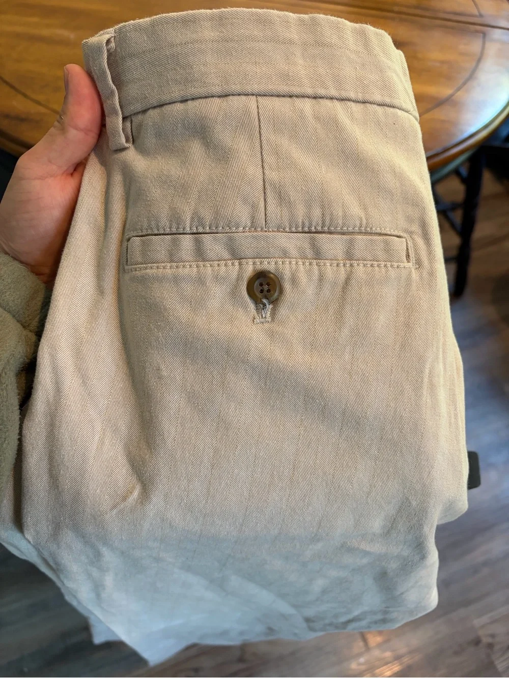 Banana Republic Men's Light Cream Linen-Blend Flat Front Pants